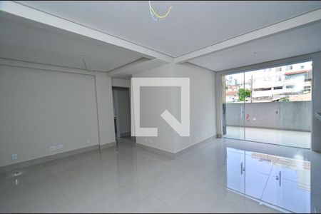 Sala de estar de apartamento à venda com 3 quartos, 97m² em Sagrada Família, Belo Horizonte