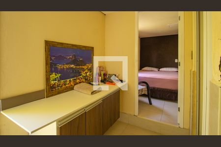 Casa à venda com 108m², 2 quartos e 1 vaga Casa à venda com 108m², 2 quartos e 1 vagaSala/Quarto