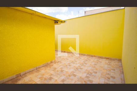 Casa à venda com 108m², 2 quartos e 1 vaga Casa à venda com 108m², 2 quartos e 1 vagaQuintal