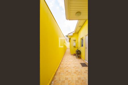 Casa à venda com 108m², 2 quartos e 1 vaga Casa à venda com 108m², 2 quartos e 1 vagaCorredor