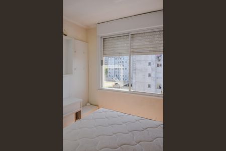 Quarto 1 de apartamento à venda com 2 quartos, 95m² em Sarandi, Porto Alegre