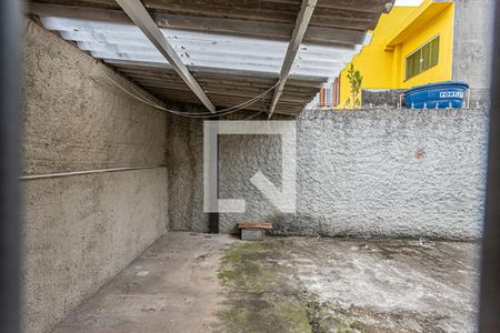 Vista Quarto 2 de casa à venda com 2 quartos, 80m² em Vila Palmeiras, São Paulo