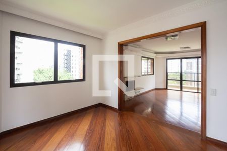 Apartamento para alugar com 210m², 4 quartos e 4 vagasSala