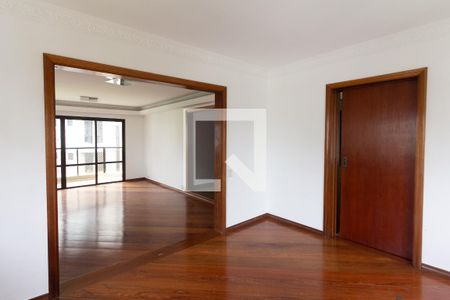 Sala de apartamento para alugar com 4 quartos, 210m² em Vila Nova Conceição, São Paulo