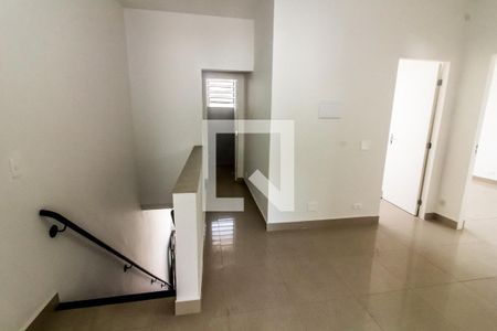 Sala de casa para alugar com 4 quartos, 93m² em Vila Polopoli, São Paulo