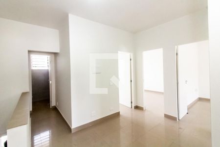 Sala de casa para alugar com 4 quartos, 93m² em Vila Polopoli, São Paulo