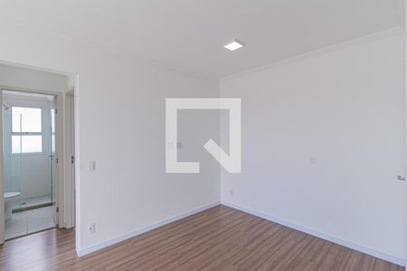 Sala de apartamento para alugar com 2 quartos, 45m² em Jardim Copiuva, Carapicuíba