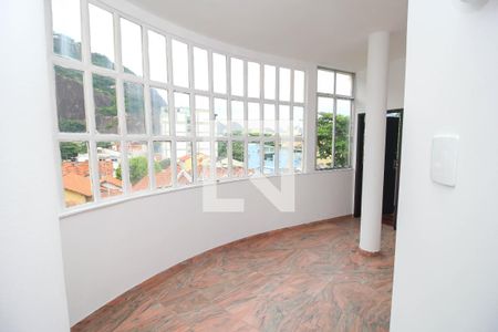 Hall de Entrada de apartamento à venda com 3 quartos, 250m² em Urca, Rio de Janeiro