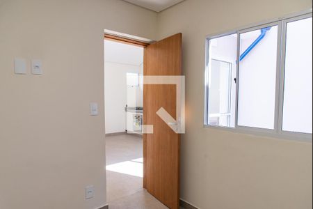 Quarto de casa para alugar com 1 quarto, 31m² em Vila Dom Pedro I, São Paulo