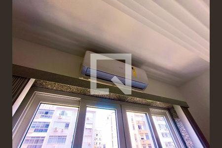 Quarto de apartamento à venda com 2 quartos, 77m² em Ipanema, Rio de Janeiro