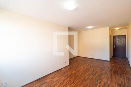 Apartamento à venda com 110m², 3 quartos e 1 vagaSalas