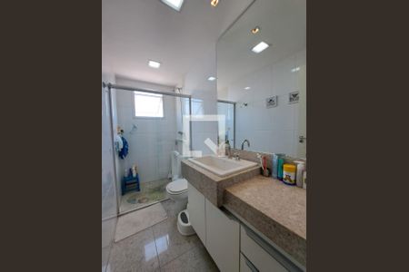 Banheiro 1 de apartamento à venda com 4 quartos, 246m² em Buritis, Belo Horizonte