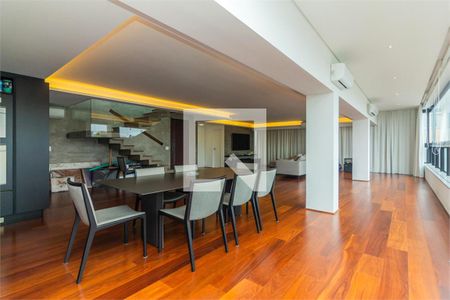 Apartamento à venda com 2 quartos, 265m² em Vila Madalena, São Paulo