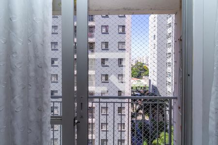 Sacada de apartamento para alugar com 3 quartos, 64m² em Vila Ivone, São Paulo