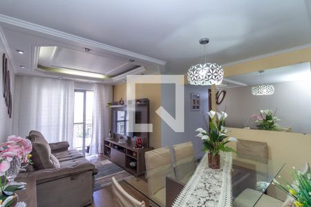 Sala de apartamento para alugar com 3 quartos, 64m² em Vila Ivone, São Paulo