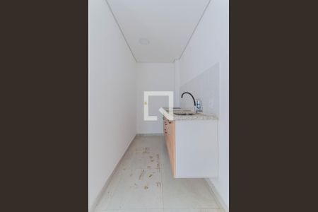 Cozinha de kitnet/studio para alugar com 1 quarto, 14m² em Jardim da Glória, São Paulo