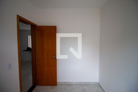 Quarto 1 de apartamento para alugar com 2 quartos, 38m² em Jardim Itapemirim, São Paulo