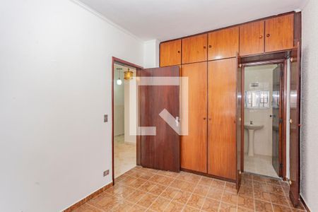 Suíte de casa para alugar com 3 quartos, 160m² em Bosque da Saúde, São Paulo