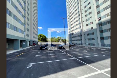 Garagem de apartamento para alugar com 2 quartos, 65m² em Jardim Riacho das Pedras, Contagem