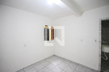 Casa para alugar com 50m², 1 quarto e 1 vagaQuarto