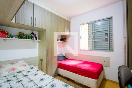 Quarto 2 de apartamento à venda com 2 quartos, 53m² em Vila Lutécia, Santo André