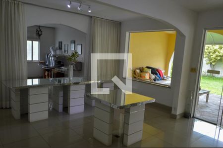 Sala 2 de casa à venda com 5 quartos, 650m² em Taquara, Rio de Janeiro