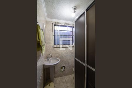 Banheiro de casa para alugar com 2 quartos, 150m² em Vila Bom Lar, Guarulhos