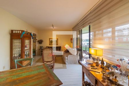 Sala de apartamento à venda com 4 quartos, 208m² em Vila Morumbi, São Paulo