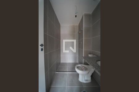 Banheiro de apartamento à venda com 1 quarto, 27m² em Água Branca, São Paulo