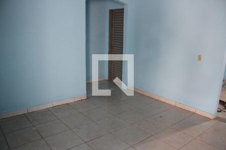 Quarto 1 de casa para alugar com 3 quartos, 200m² em Setor Faicalville, Goiânia