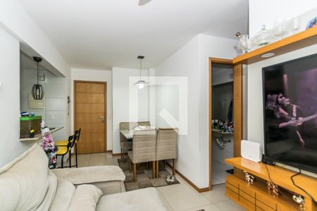 Sala de apartamento à venda com 2 quartos, 56m² em Penha, Rio de Janeiro