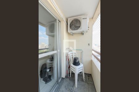 Sacada de apartamento à venda com 3 quartos, 78m² em Bela Vista, São Paulo