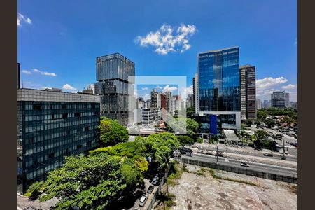 Vista  de apartamento à venda com 2 quartos, 74m² em Campo Belo, São Paulo