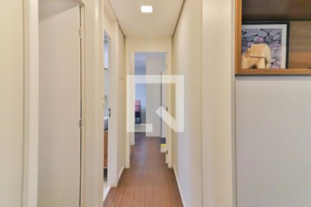 Corredor Quartos de apartamento para alugar com 2 quartos, 65m² em Rio Pequeno, São Paulo