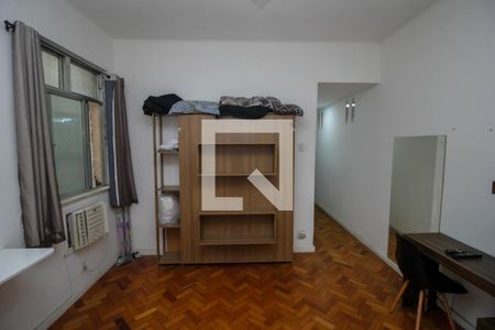 Quarto de kitnet/studio à venda com 1 quarto, 32m² em Centro, Rio de Janeiro