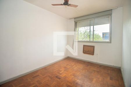 Quarto de apartamento à venda com 1 quarto, 45m² em Rubem Berta, Porto Alegre