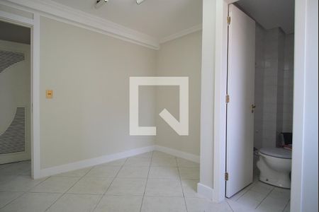 Quarto 1 de apartamento para alugar com 4 quartos, 139m² em Petrópolis, Porto Alegre