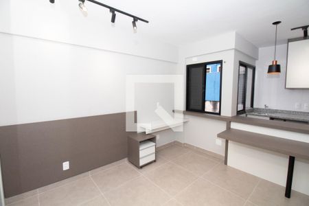 Quarto Conjugado de kitnet/studio à venda com 1 quarto, 30m² em Vila Ema, São Paulo