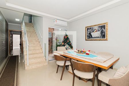 Sala de casa à venda com 3 quartos, 150m² em Vila Gustavo, São Paulo