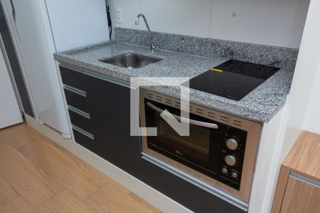 Cozinha  de kitnet/studio para alugar com 1 quarto, 25m² em Butantã, São Paulo