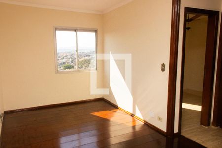 Sala de apartamento para alugar com 2 quartos, 68m² em Vila Paranagua, São Paulo
