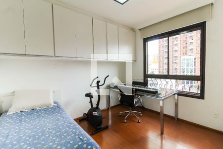 Quarto 1 de apartamento à venda com 4 quartos, 145m² em Chácara Santo Antônio (zona Leste), São Paulo