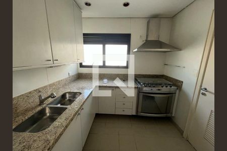 Apartamento à venda com 4 quartos, 354m² em Santa Cecilia, São Paulo