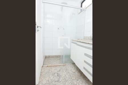Casa de condomínio à venda com 350m², 3 quartos e 6 vagas Casa de condomínio à venda com 350m², 3 quartos e 6 vagasbanheiro suite