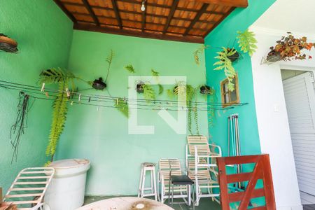 Casa à venda com 288m², 3 quartos e 4 vagas Casa à venda com 288m², 3 quartos e 4 vagasEdícula