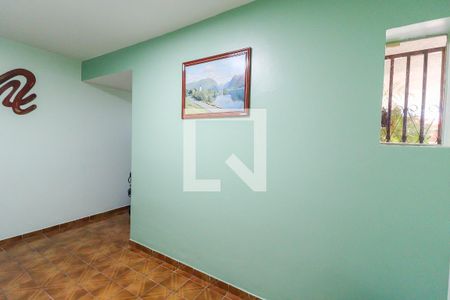 Casa à venda com 288m², 3 quartos e 4 vagas Casa à venda com 288m², 3 quartos e 4 vagasEscritório