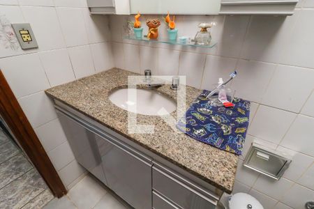 Casa à venda com 288m², 3 quartos e 4 vagas Casa à venda com 288m², 3 quartos e 4 vagasSuíte