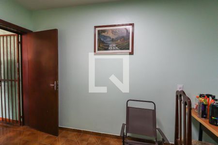 Casa à venda com 288m², 3 quartos e 4 vagas Casa à venda com 288m², 3 quartos e 4 vagasEscritório