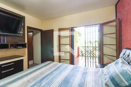 Casa à venda com 288m², 3 quartos e 4 vagas Casa à venda com 288m², 3 quartos e 4 vagasSuíte