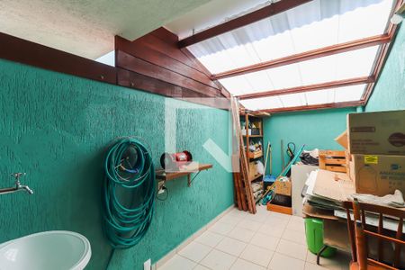 Casa à venda com 288m², 3 quartos e 4 vagas Casa à venda com 288m², 3 quartos e 4 vagasQuintal